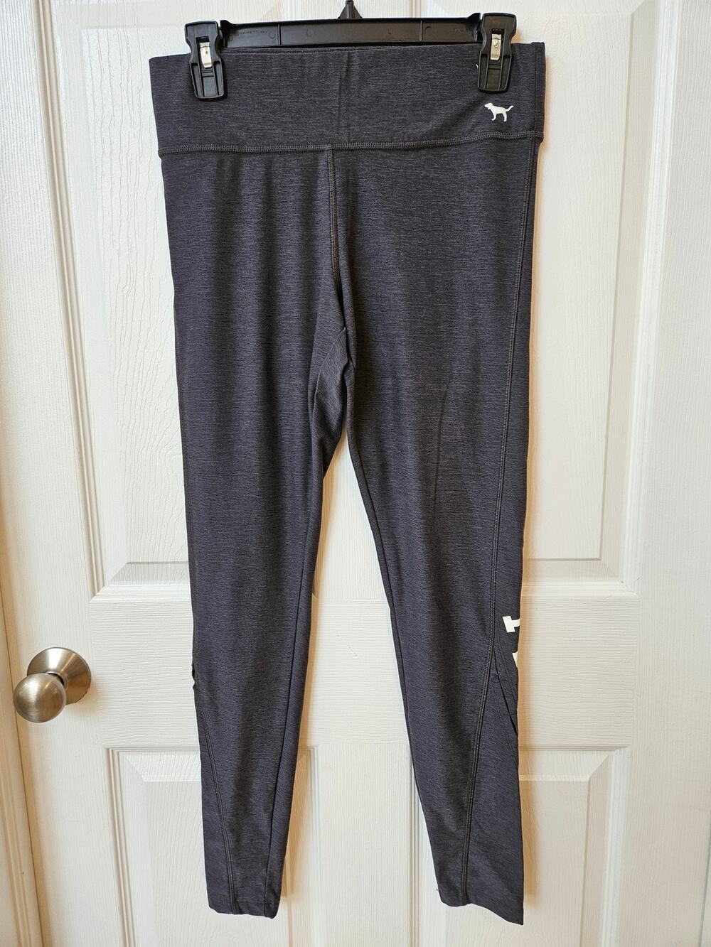 Victoria’s Secret PINK Yoga Leggings Gray Heather Graphic Ankle M